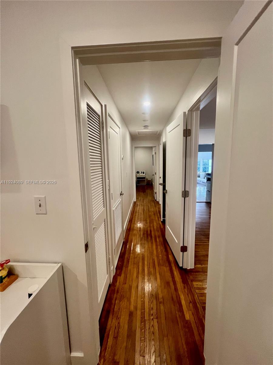 CORAL GABLE COUNTRY CLUB - Residential