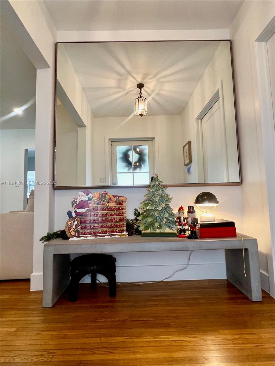 CORAL GABLE COUNTRY CLUB - Residential