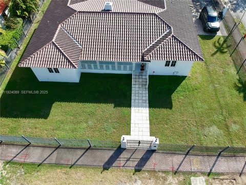 Miami-Dade County 55+ Properties for sale 22 1558 Sevilla Ave Coral Gables FL 33134