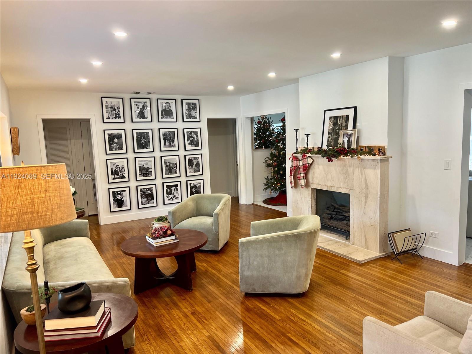 CORAL GABLE COUNTRY CLUB - Residential