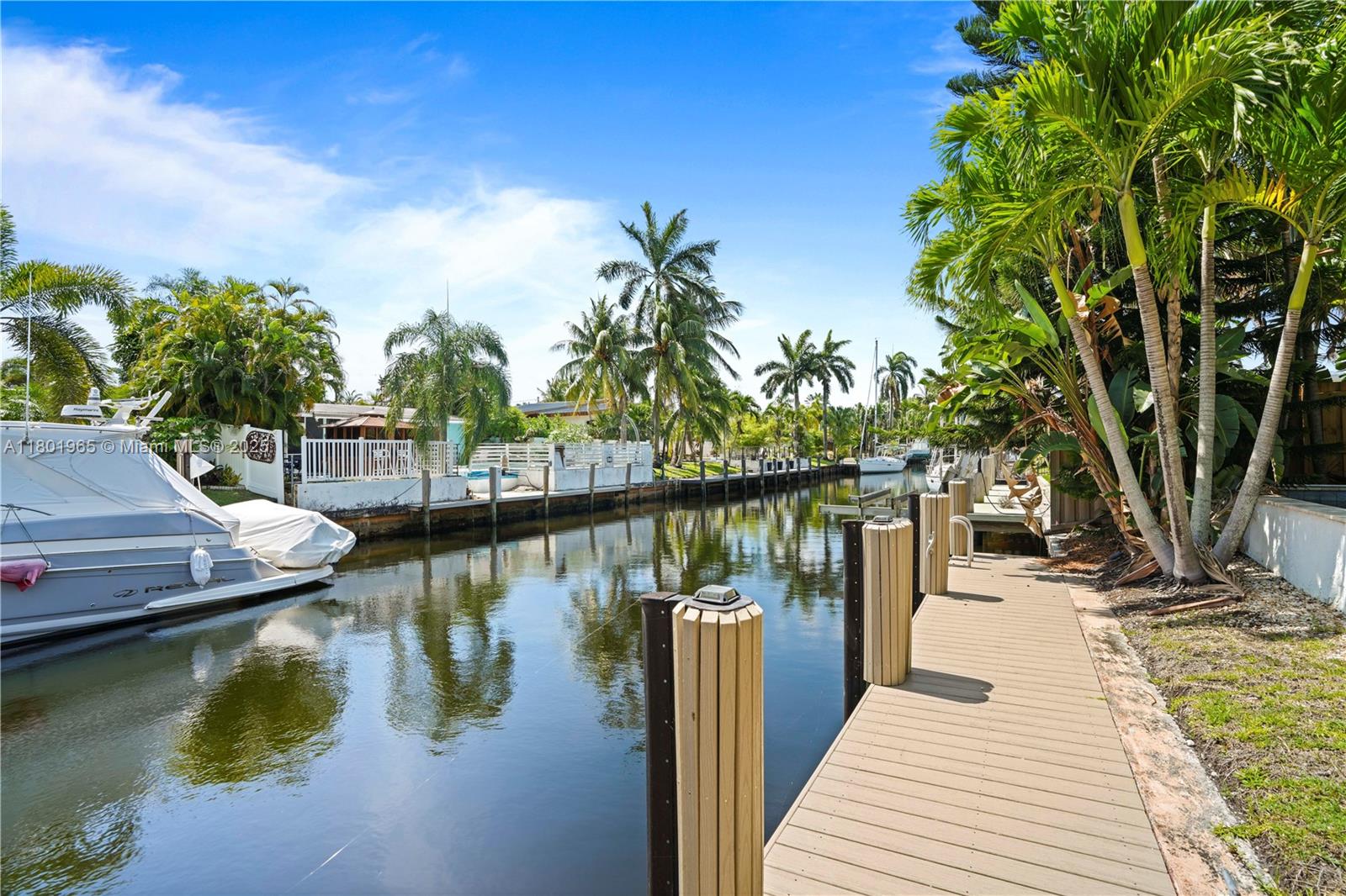LAUDERDALE ISLES NO 2-BLK - Residential