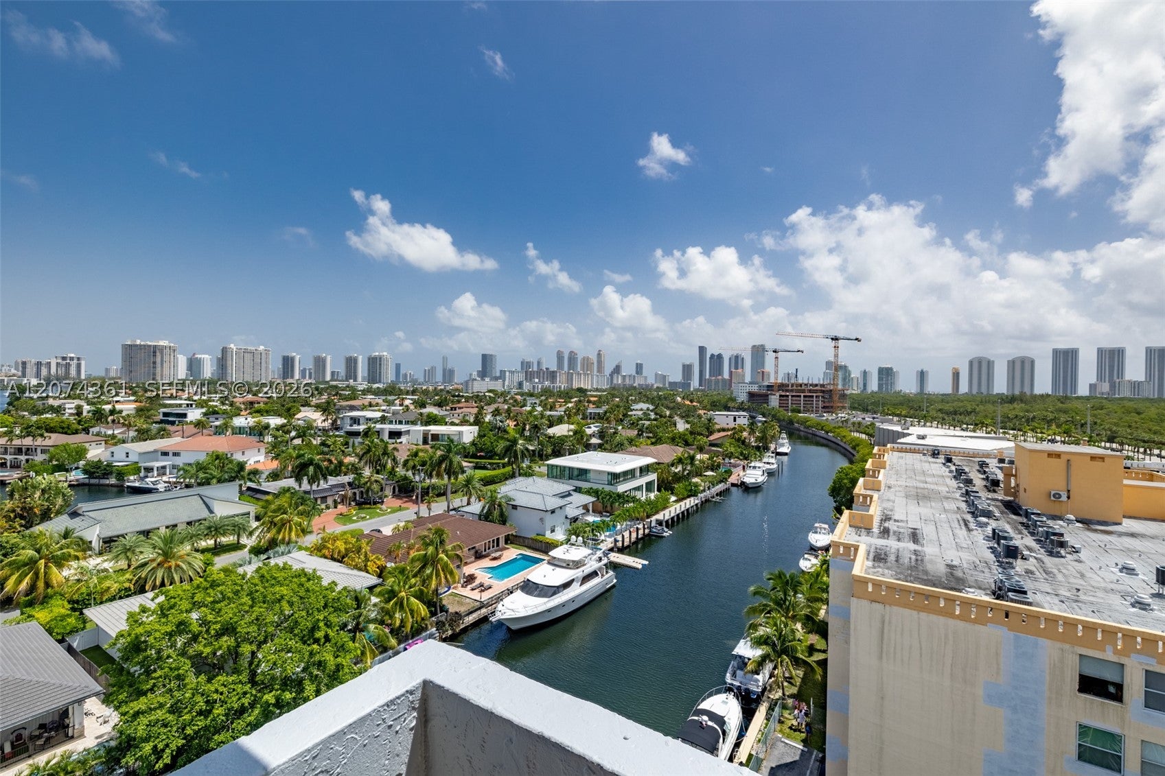 2903 N Miami Beach Blvd