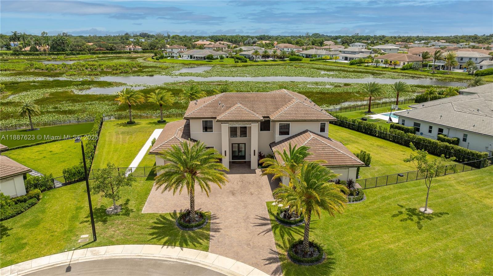 SIERRA ESTATES - Residential