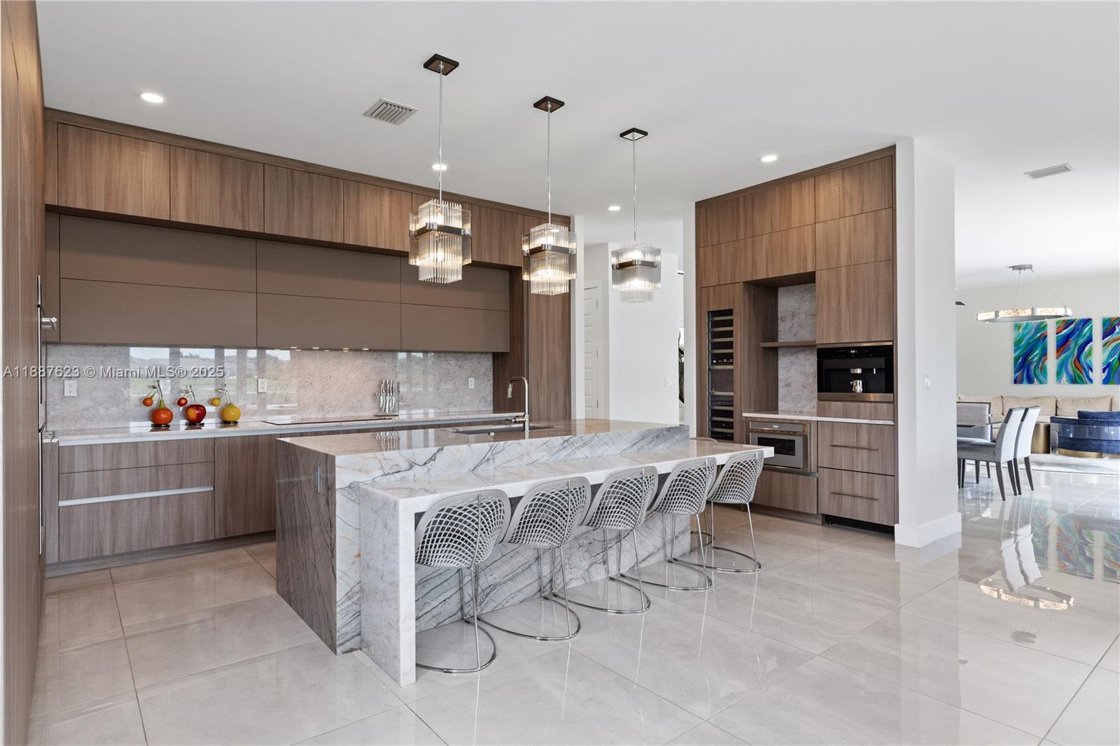 SIERRA ESTATES - Residential