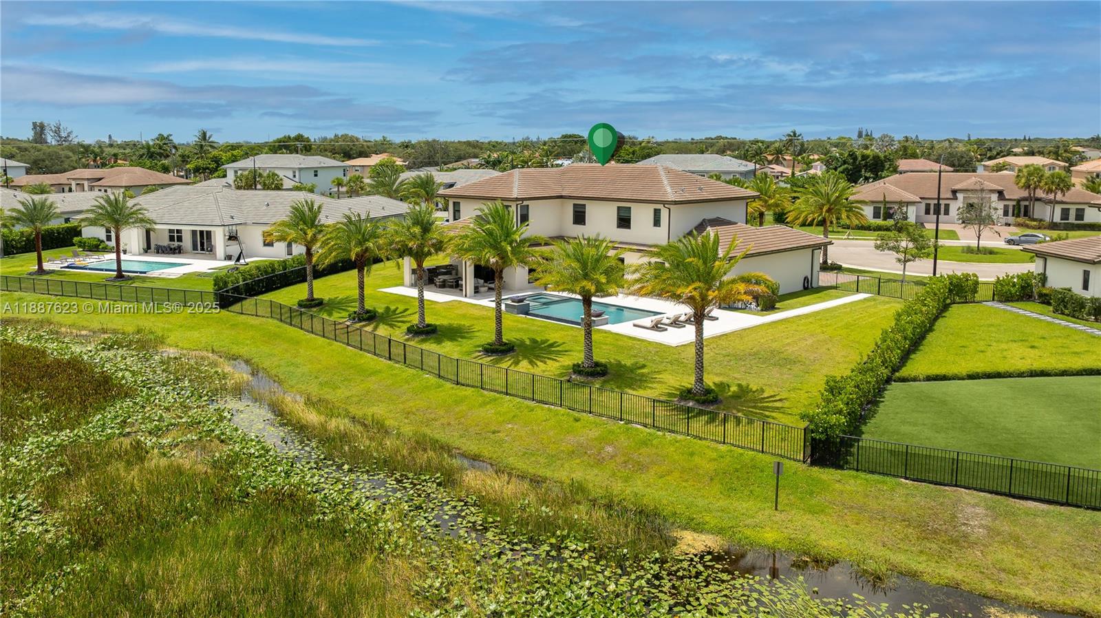 SIERRA ESTATES - Residential