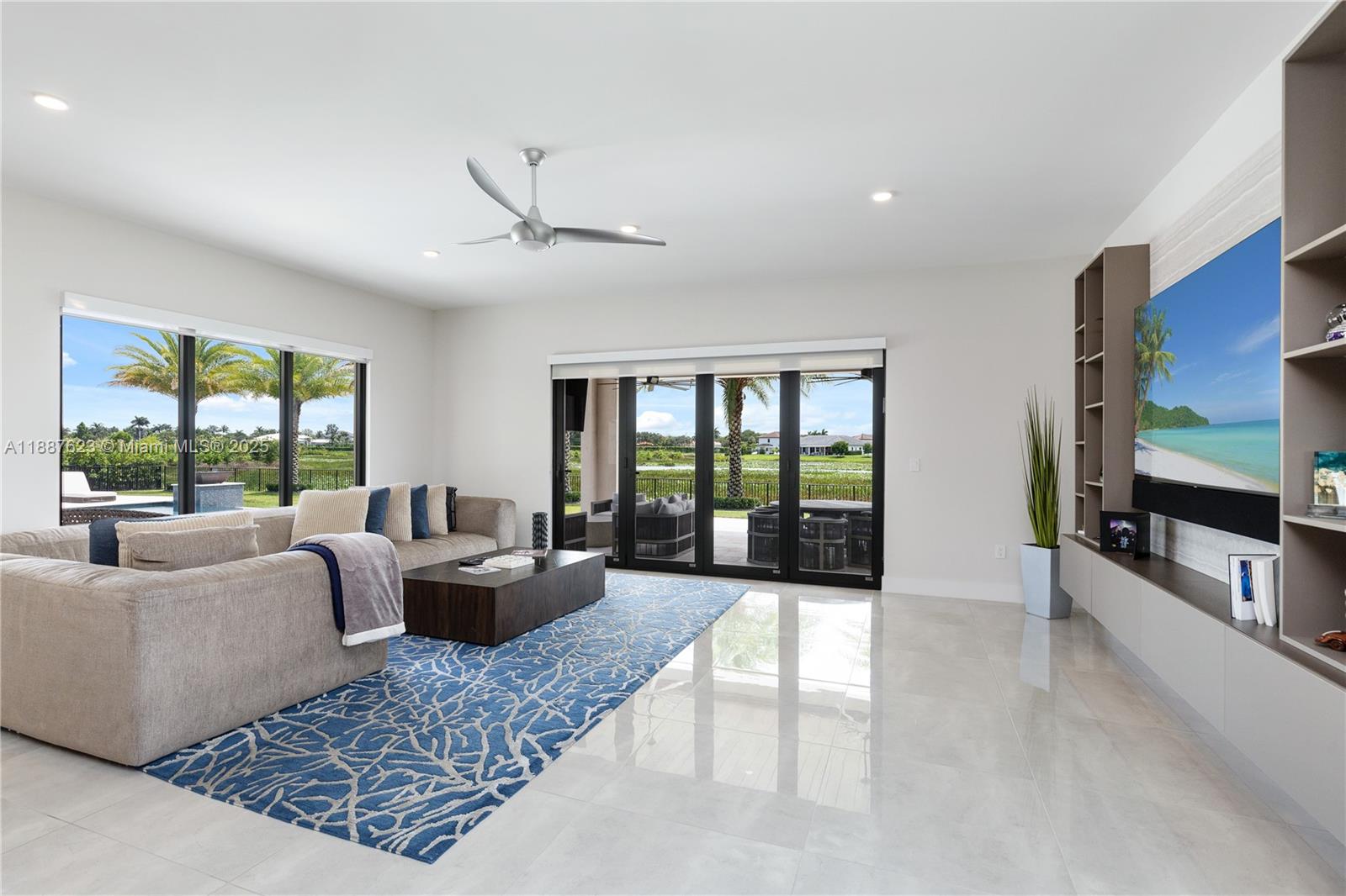 SIERRA ESTATES - Residential