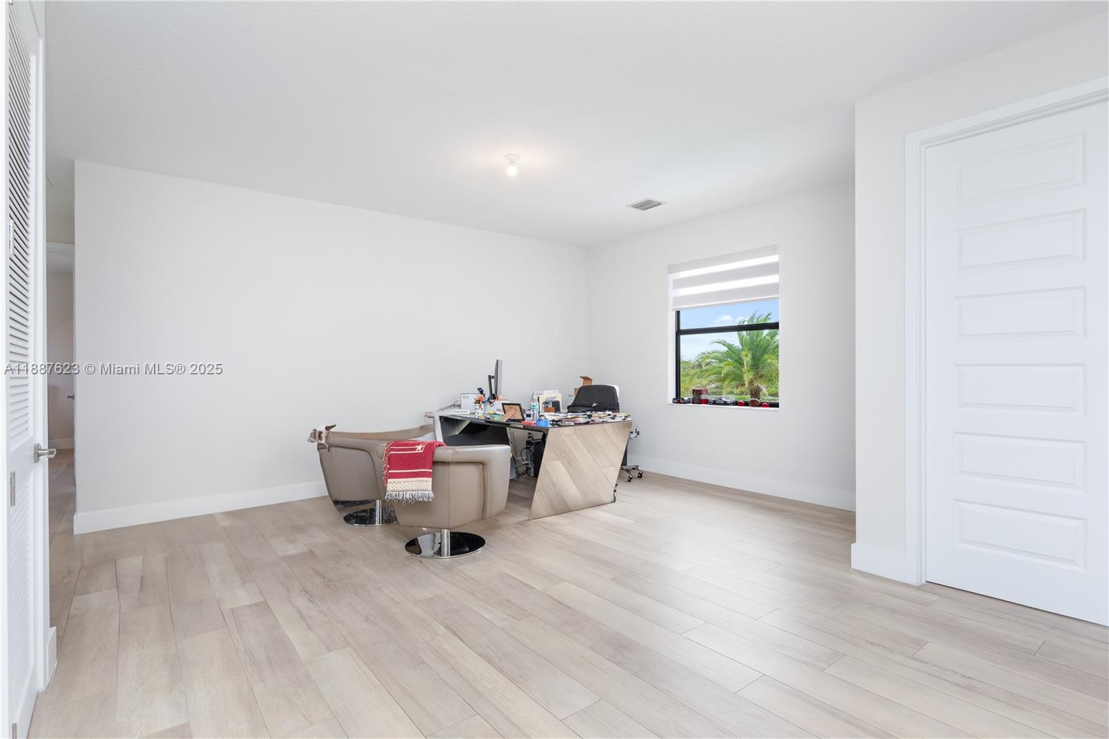 SIERRA ESTATES - Residential