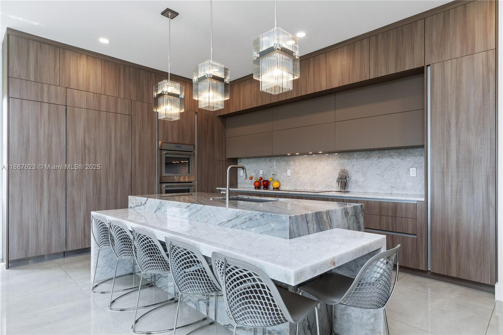 SIERRA ESTATES - Residential