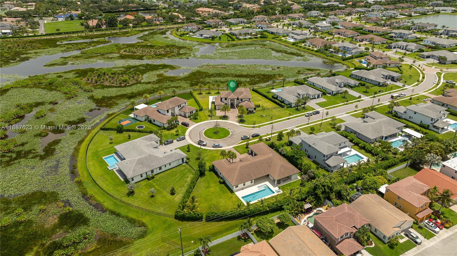 SIERRA ESTATES - Residential