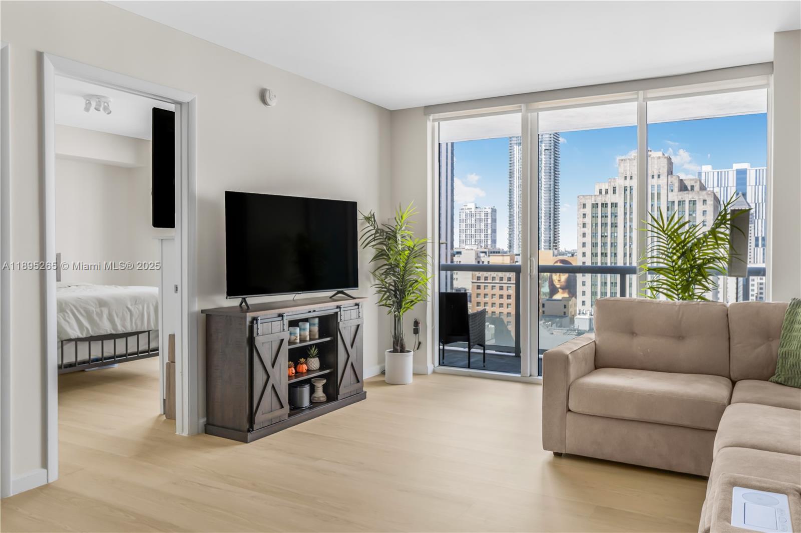 50 BISCAYNE CONDO - Residential