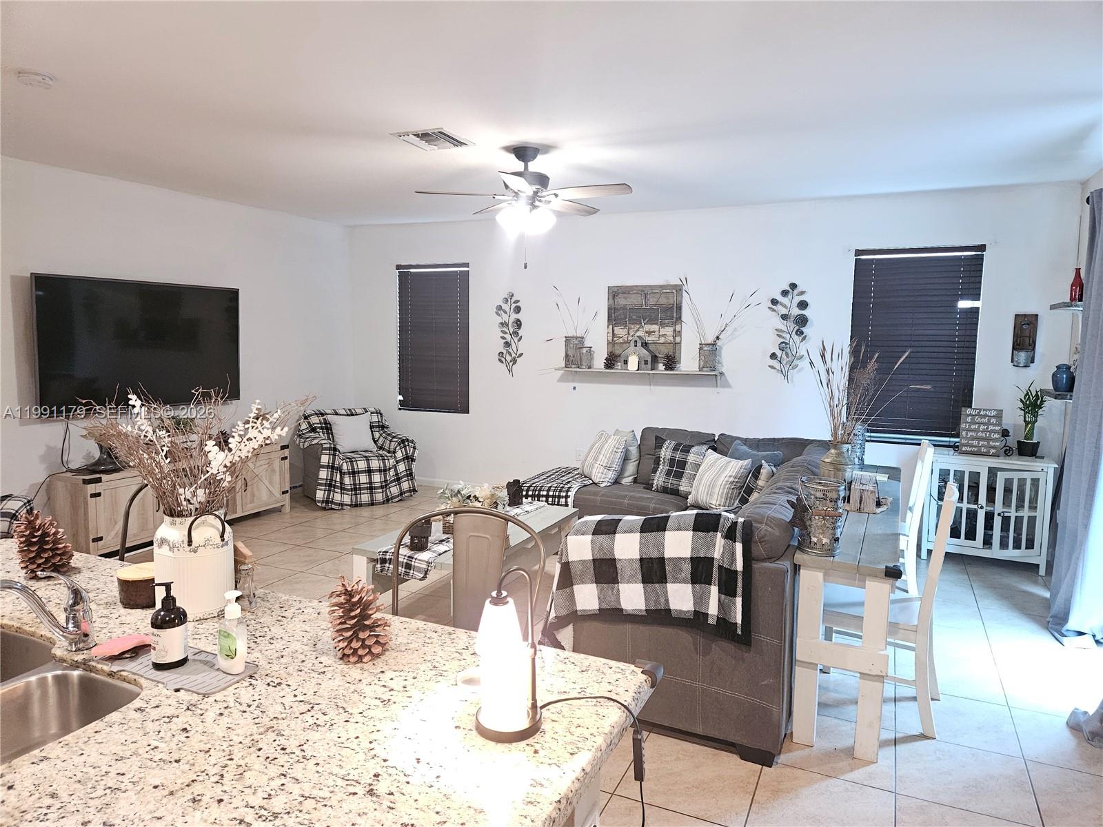 COUNTRY GARDENS SOUTH - Residential