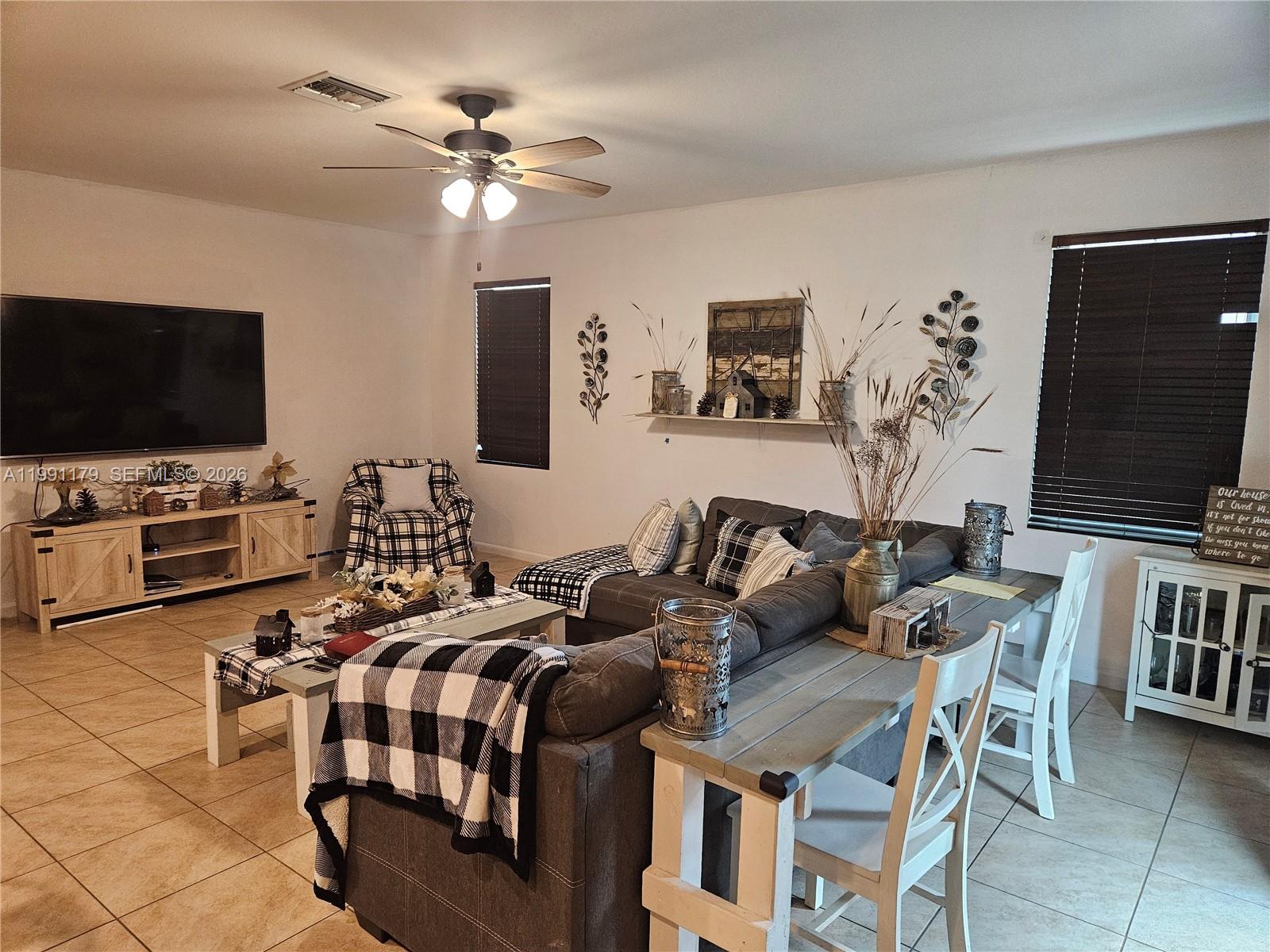 COUNTRY GARDENS SOUTH - Residential