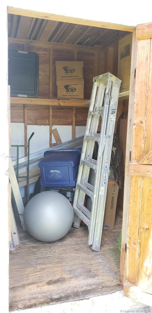 LIME GROVE ESTATES SEC 4 - Residential