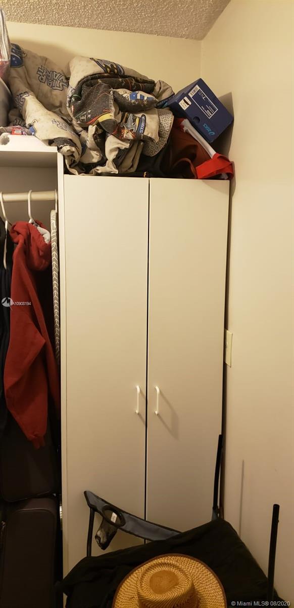 LIME GROVE ESTATES SEC 4 - Residential