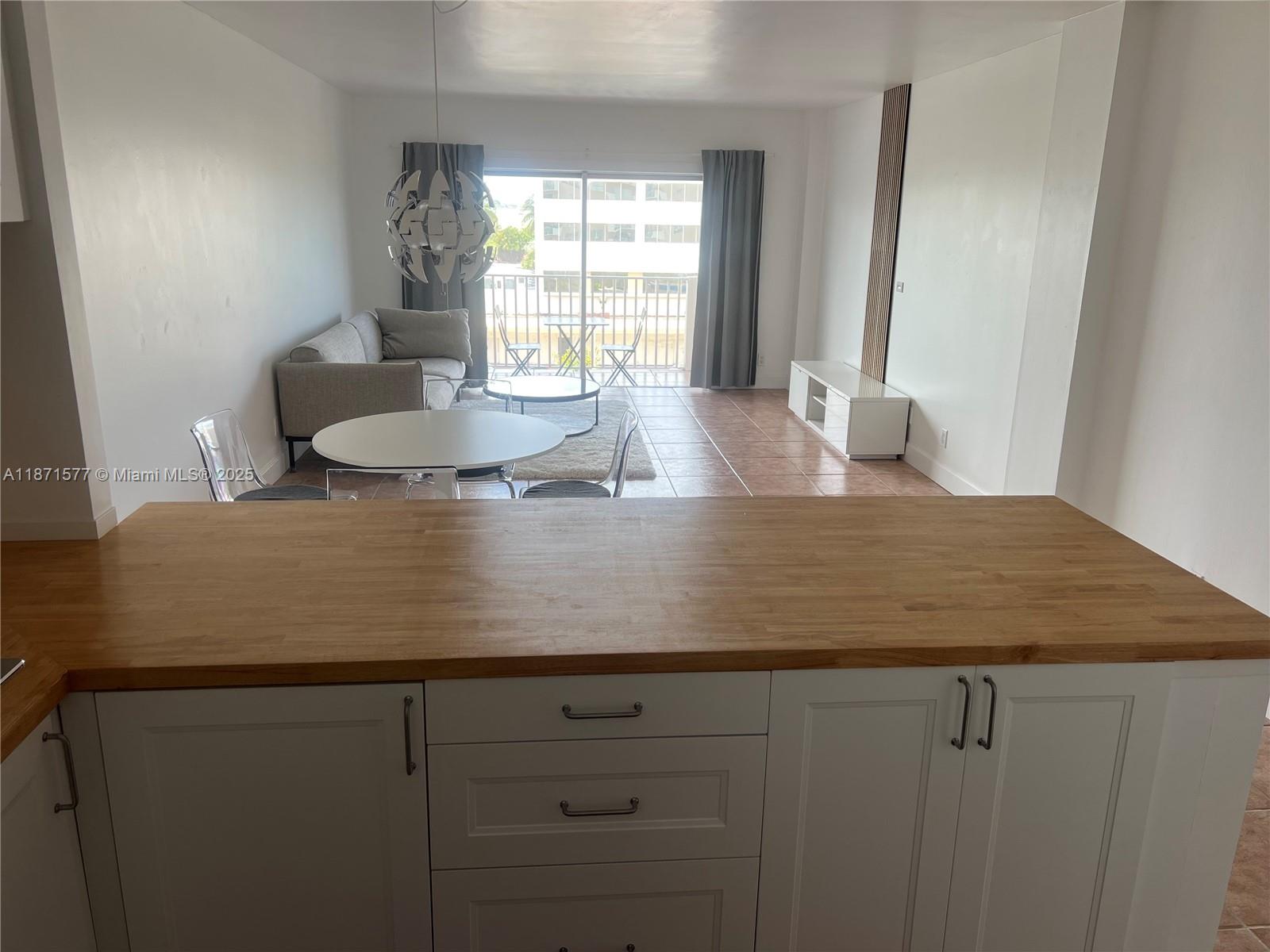 ISLAND PLACE AT NORTH BAY - Residential Lease