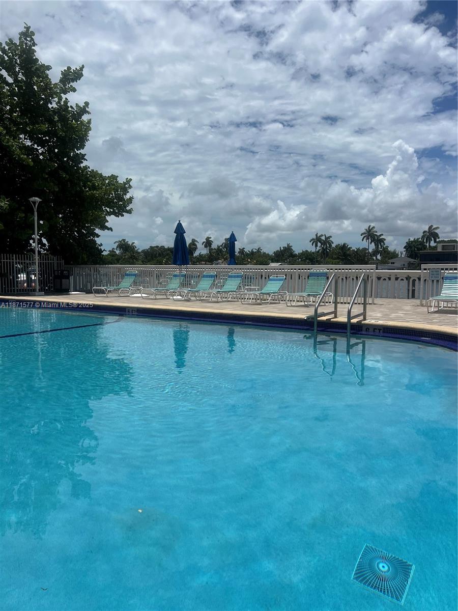 ISLAND PLACE AT NORTH BAY - Residential Lease