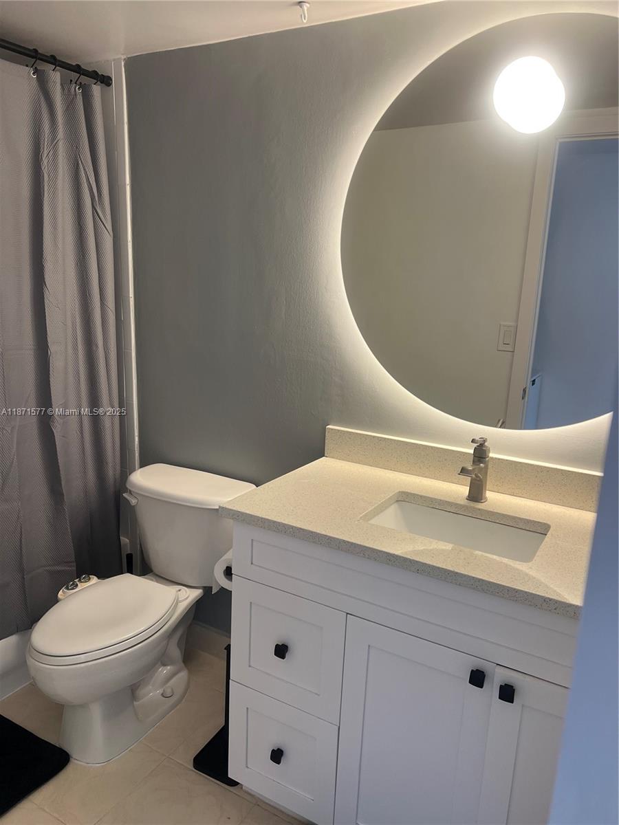 ISLAND PLACE AT NORTH BAY - Residential Lease