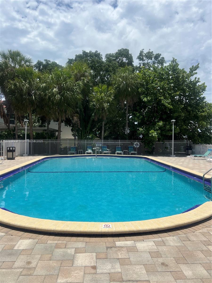 ISLAND PLACE AT NORTH BAY - Residential Lease