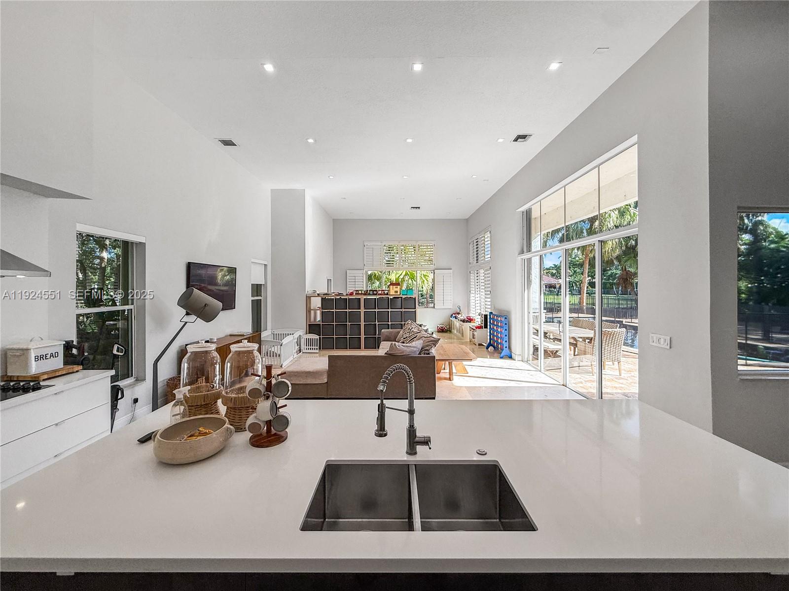 SECTOR 7 - - Residential