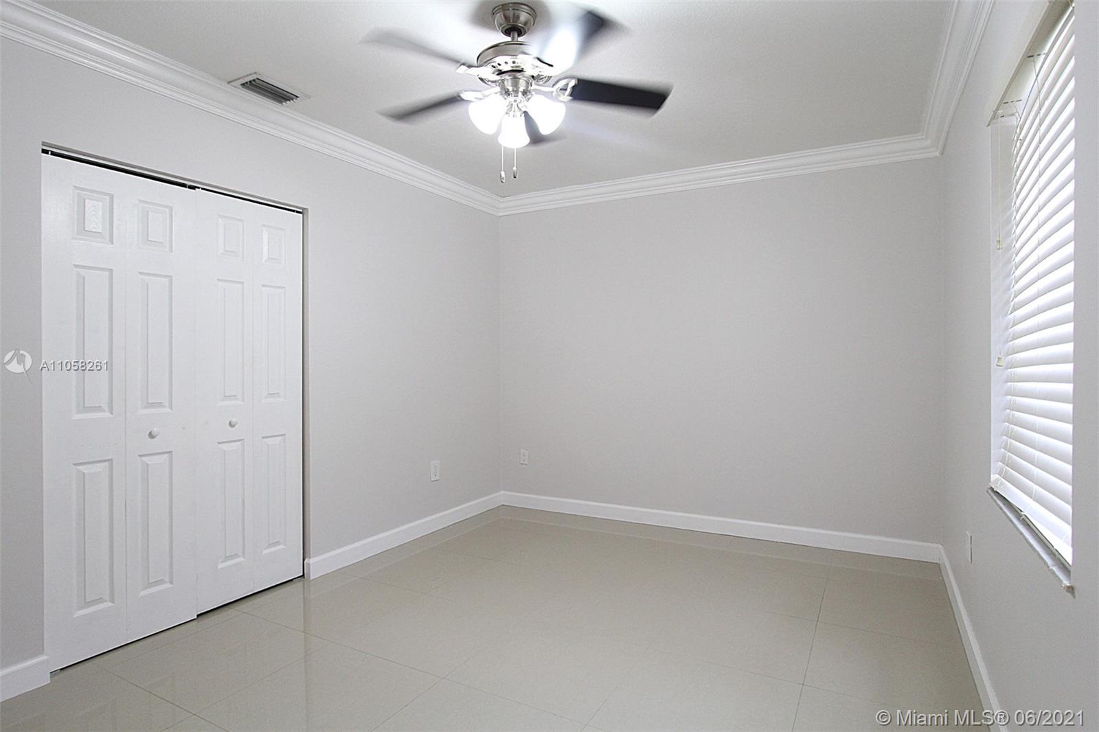 SUNSET HEIGHTS - Residential Lease