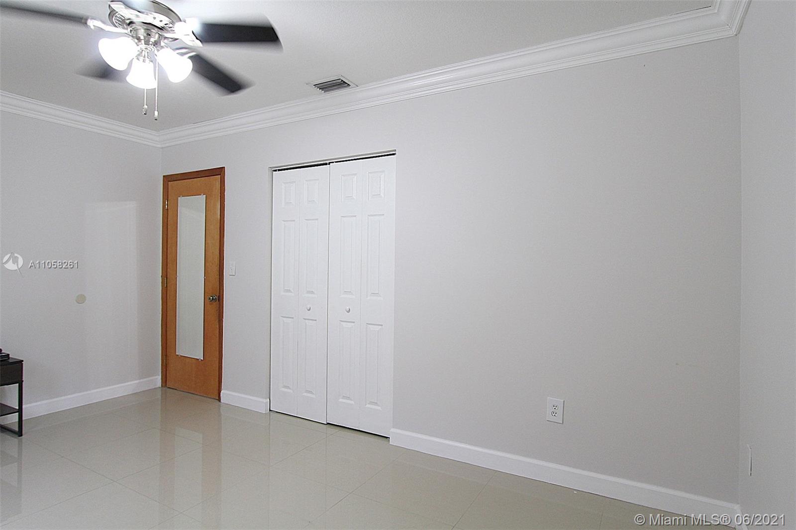 SUNSET HEIGHTS - Residential Lease