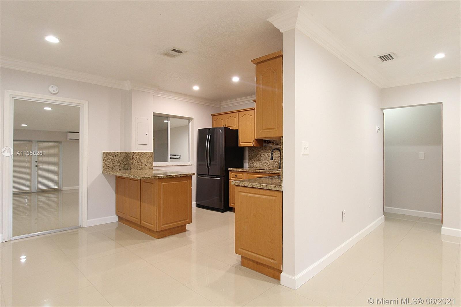 SUNSET HEIGHTS - Residential Lease