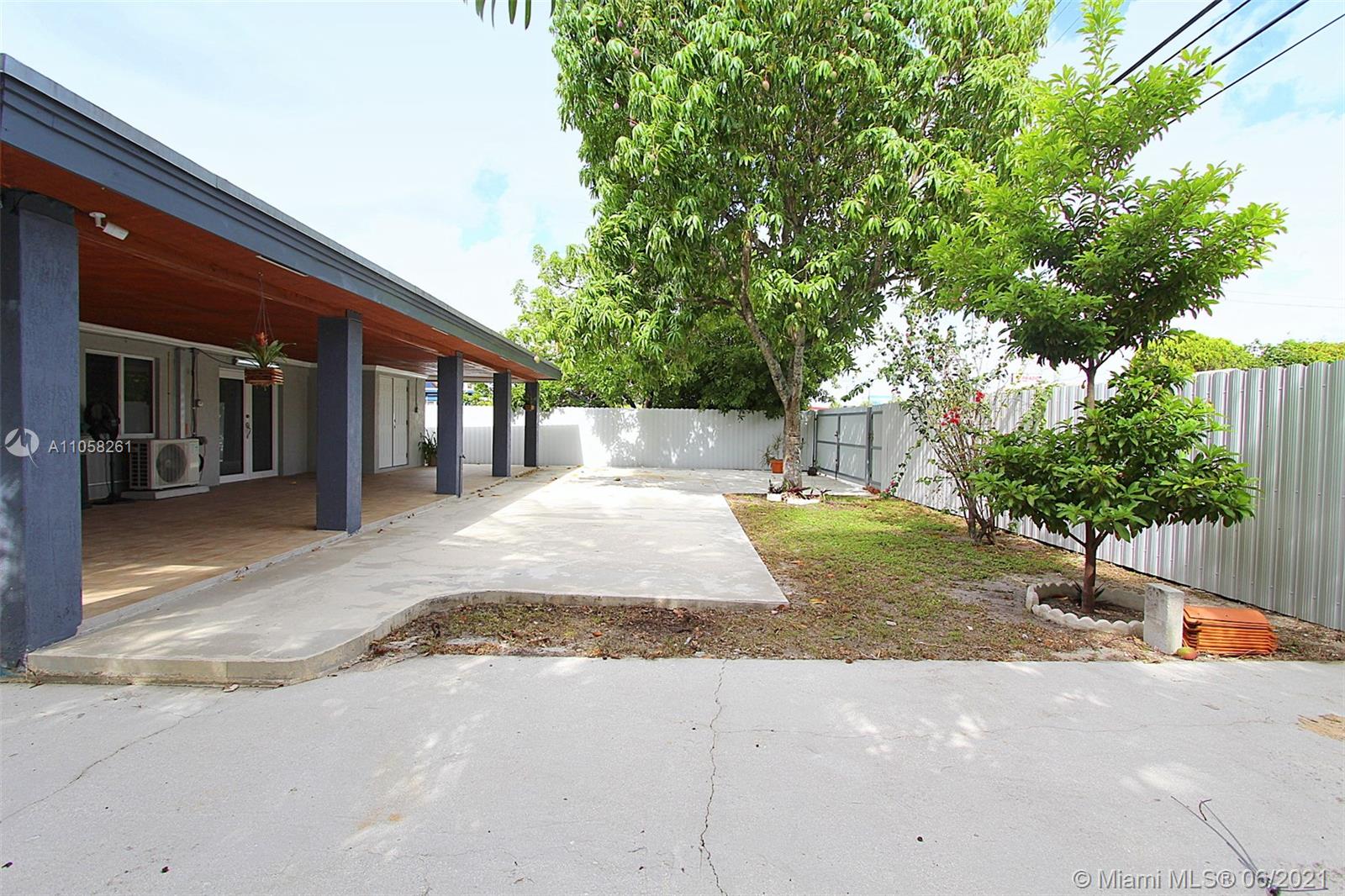 SUNSET HEIGHTS - Residential Lease