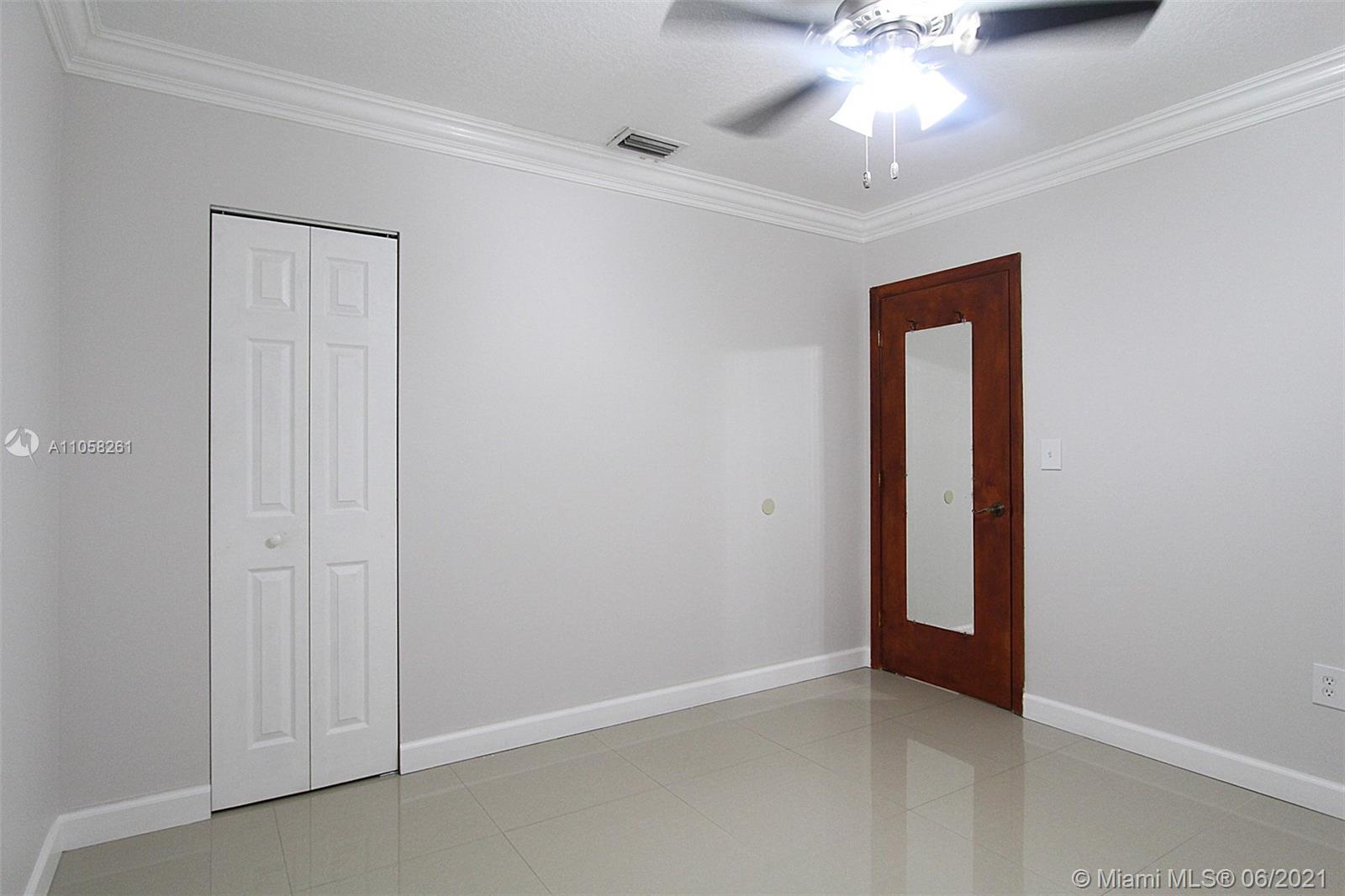 SUNSET HEIGHTS - Residential Lease