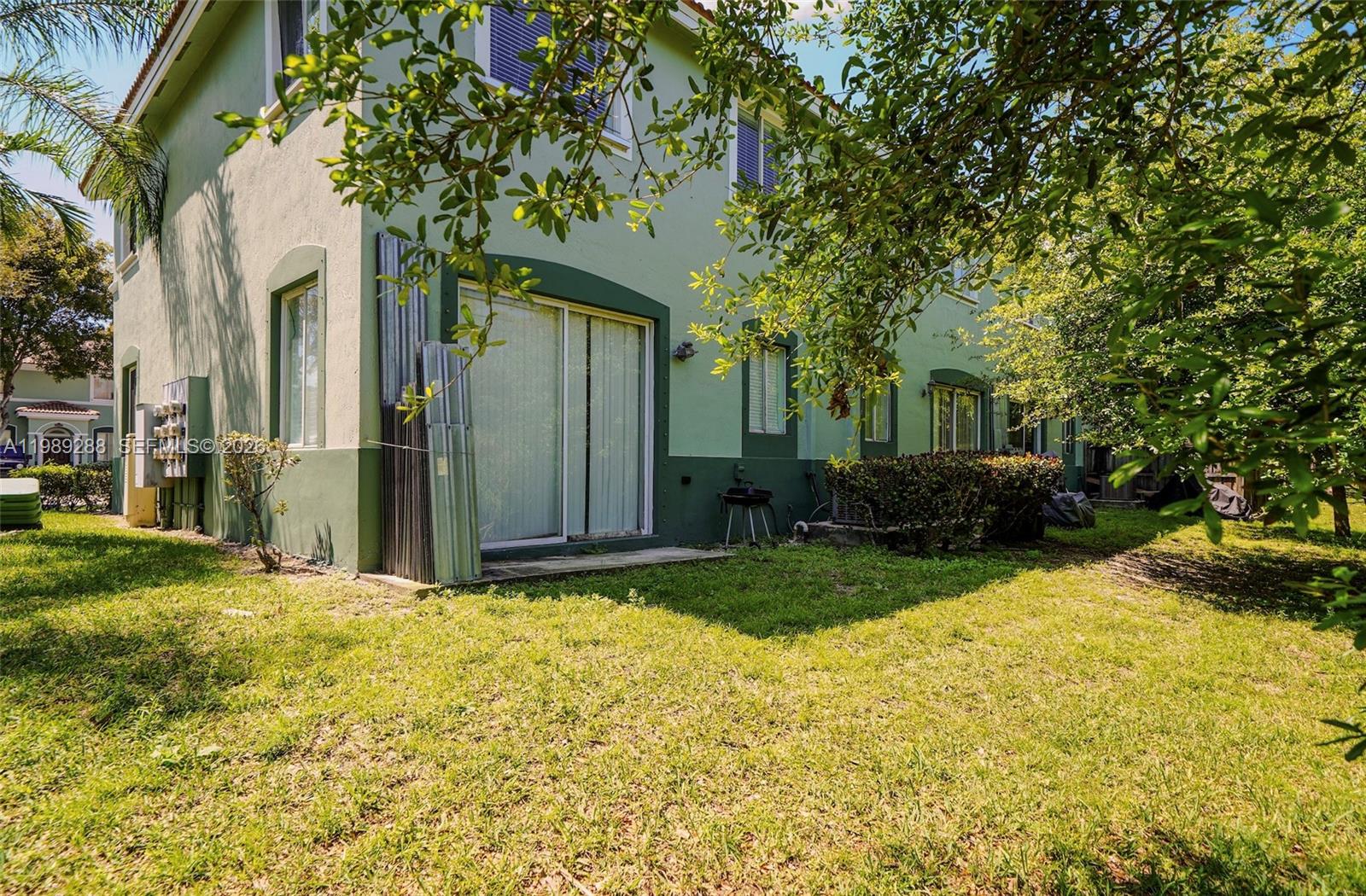 SHOMA TOWNHOMES AT KEYSCO - Residential