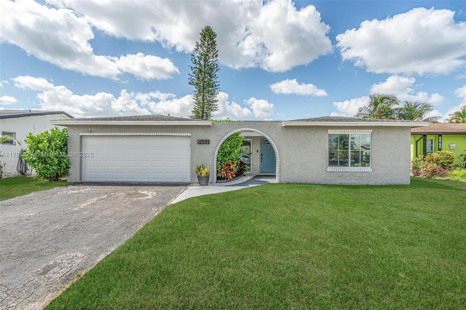 Property for Sale at 9652 Nw 19th Pl, Sunrise, Miami-Dade County, Florida - Bedrooms: 3 
Bathrooms: 2  - $580,000