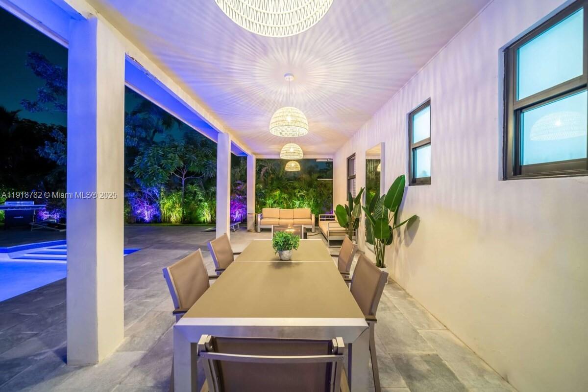 ALHAMBRA HGTS SEC 5 - Residential Lease