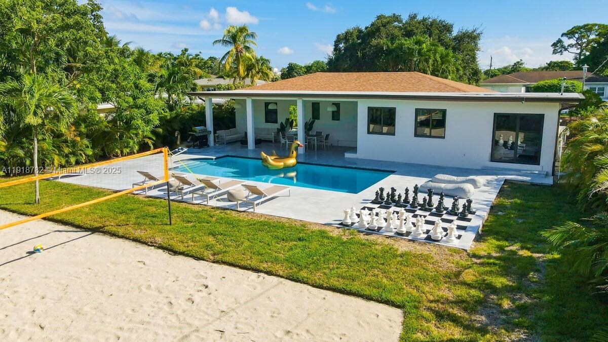 ALHAMBRA HGTS SEC 5 - Residential Lease