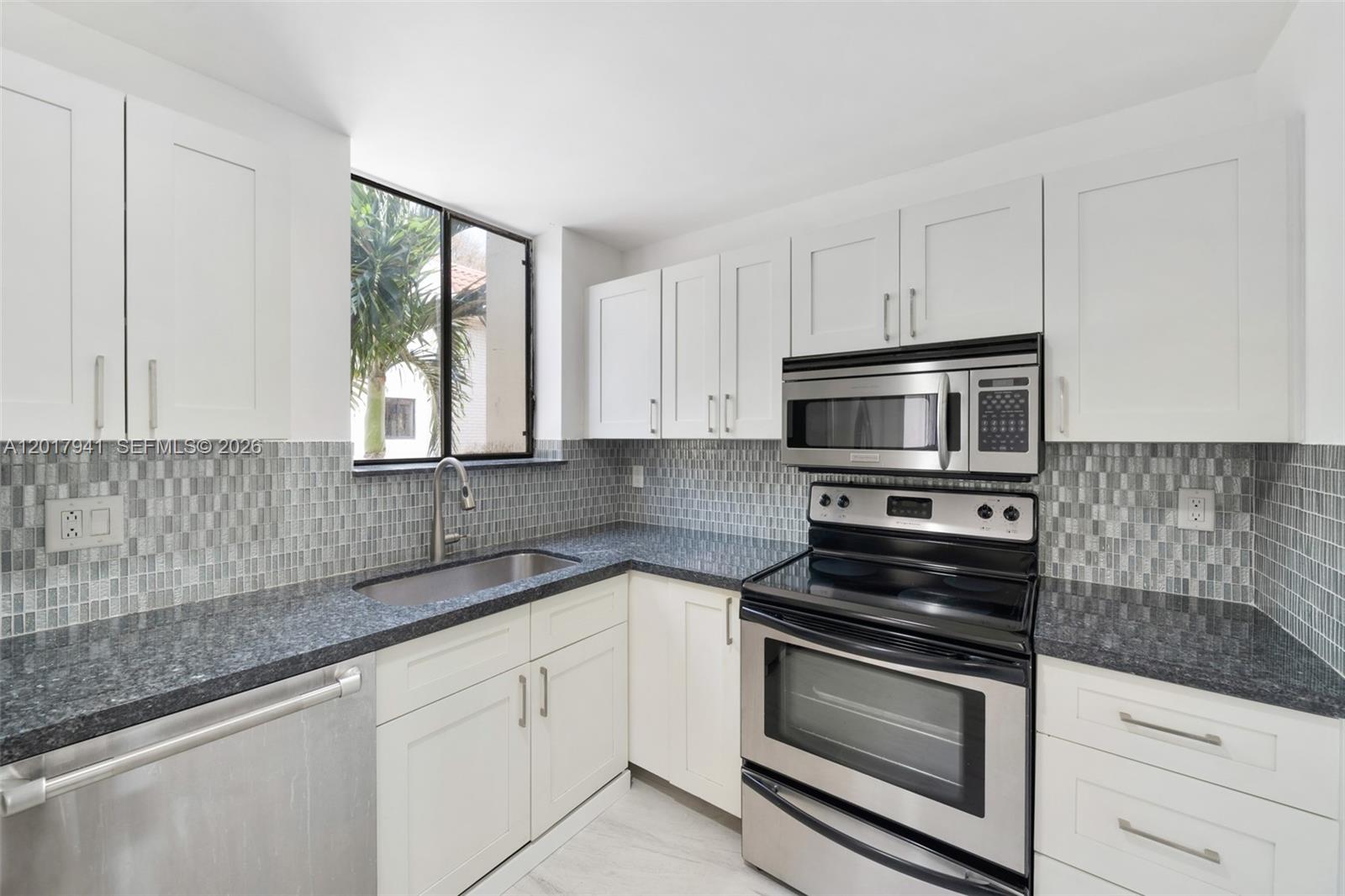 VICTORIA PARK PLACE - Residential
