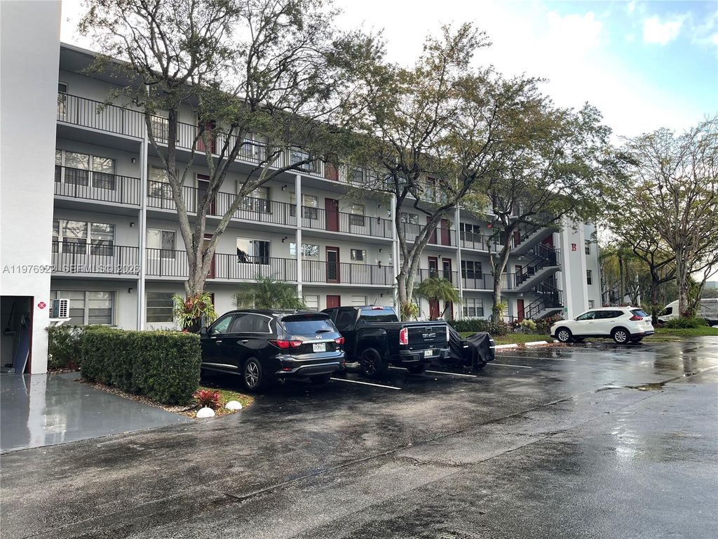 Photo of 1301 SW 134th Way #312B, Pembroke Pines, FL 33027 (MLS # A11976922)