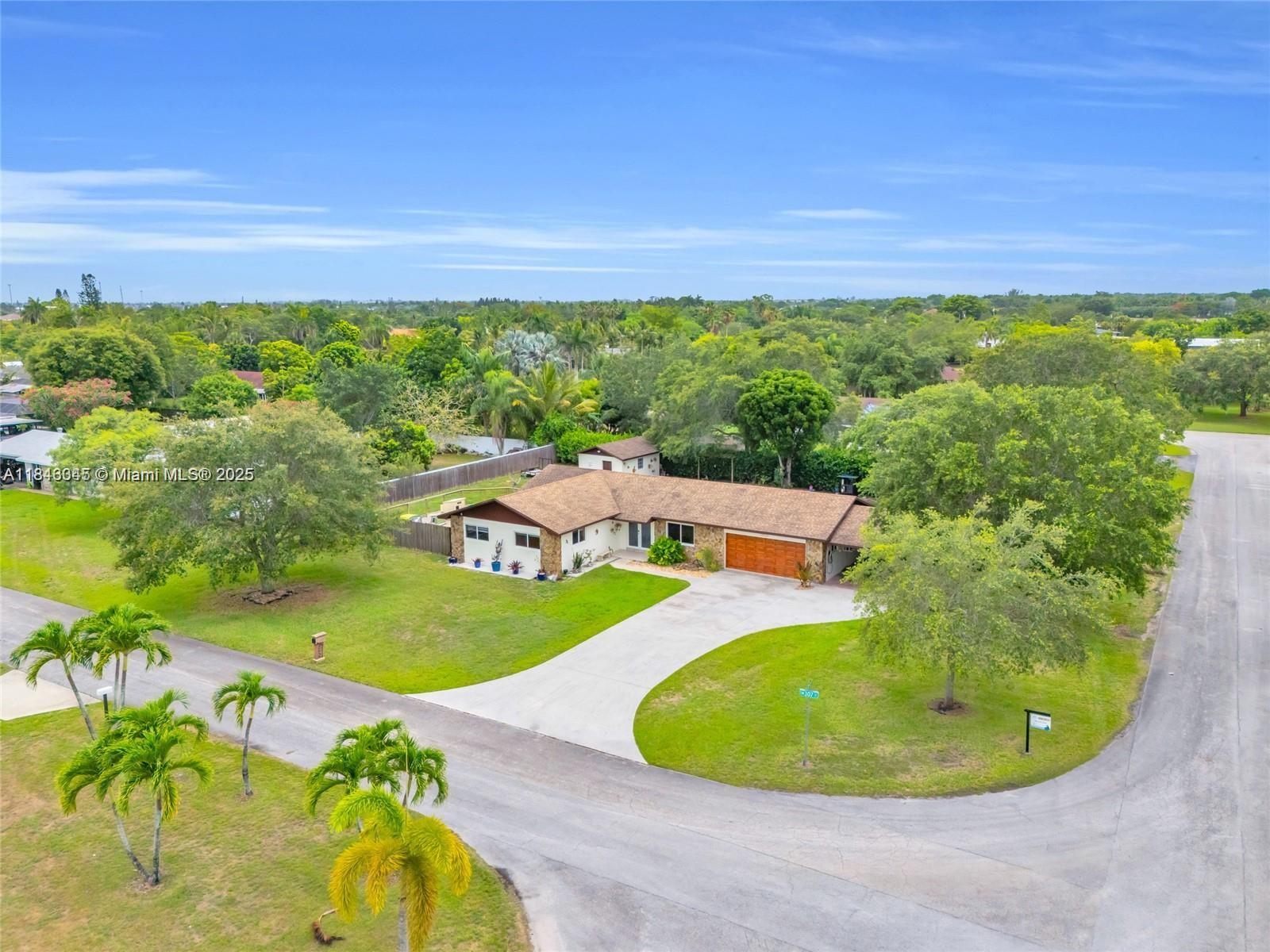 HIDEAWAY PINES SEC 2 - Residential