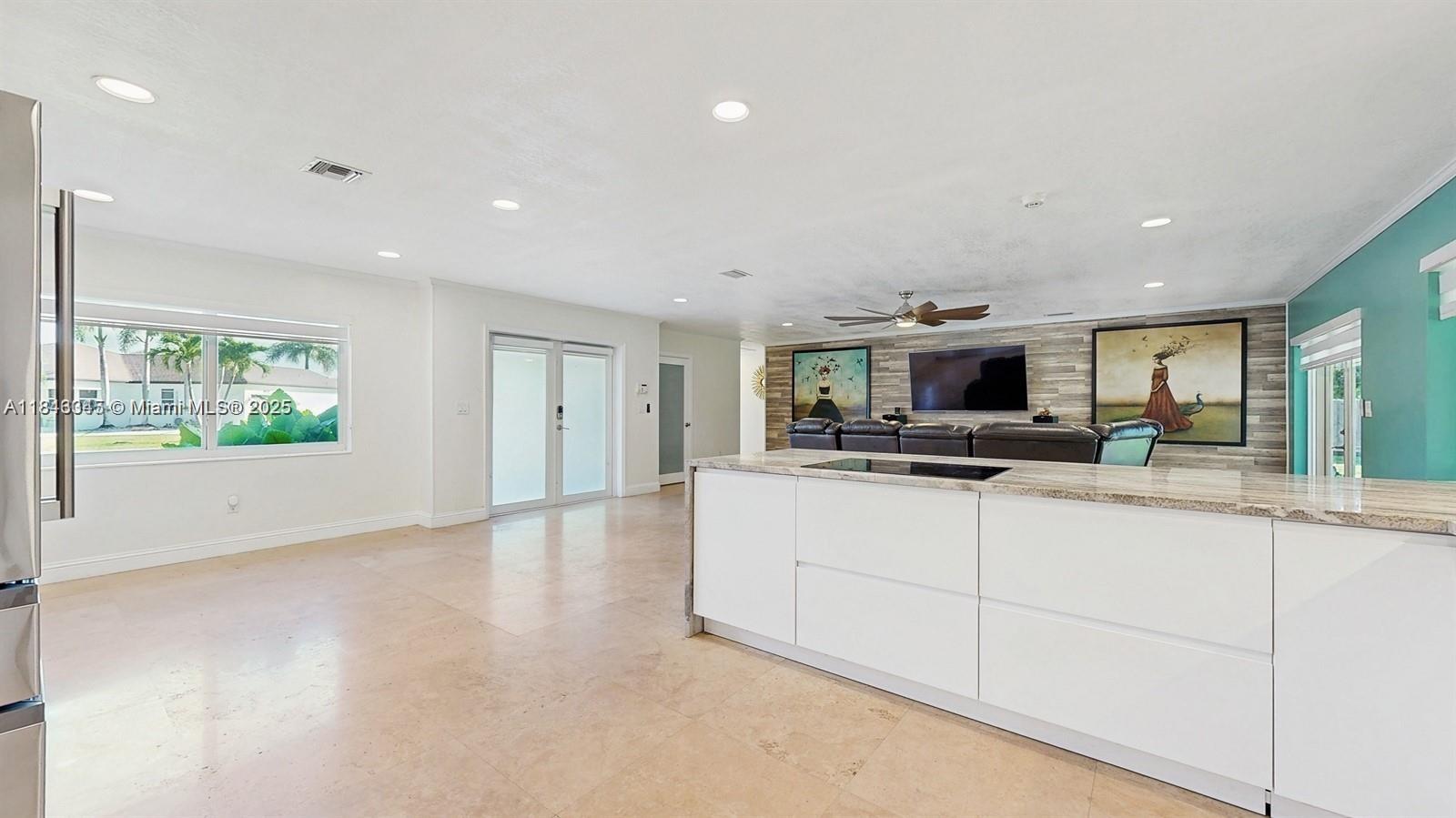 HIDEAWAY PINES SEC 2 - Residential