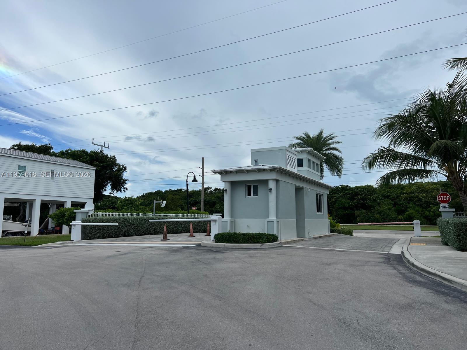 KEY LARGO OCEAN RESORT CO - Residential
