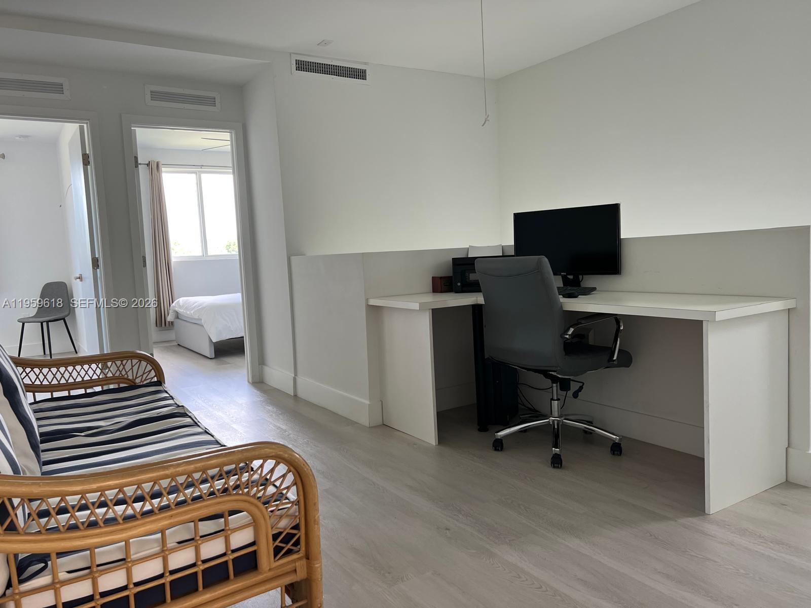 KEY LARGO OCEAN RESORT CO - Residential