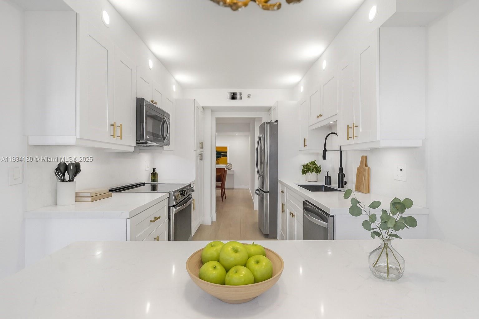 SUMMIT CONDO - Residential Lease