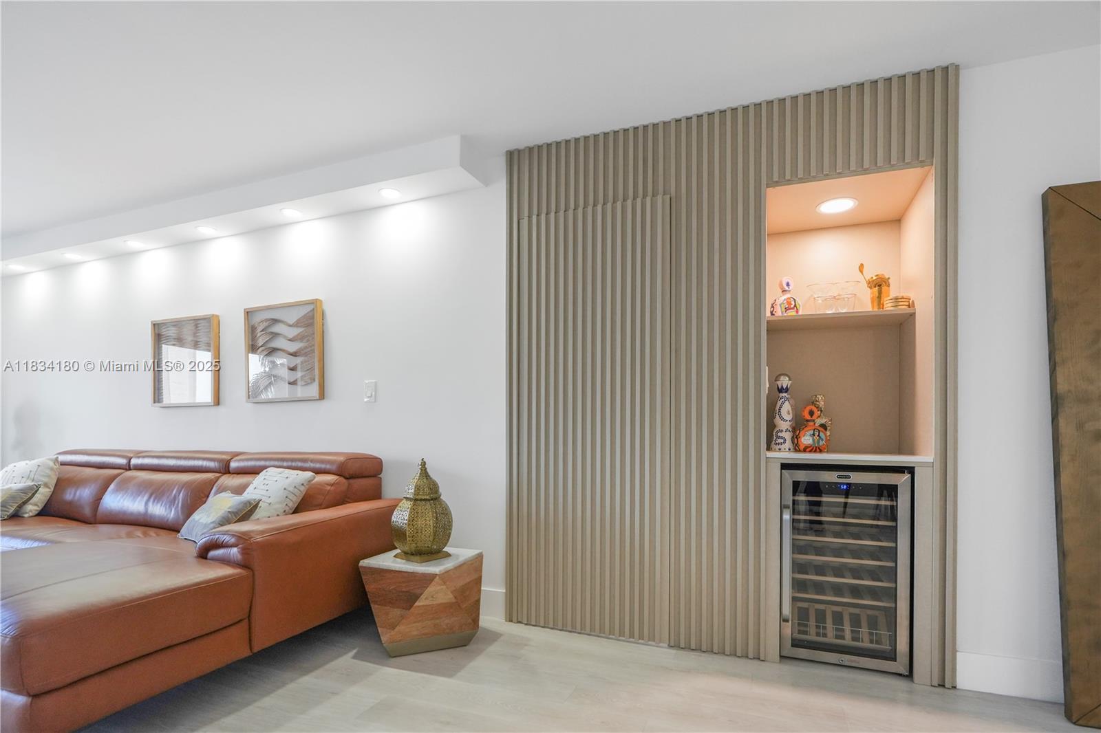 SUMMIT CONDO - Residential Lease