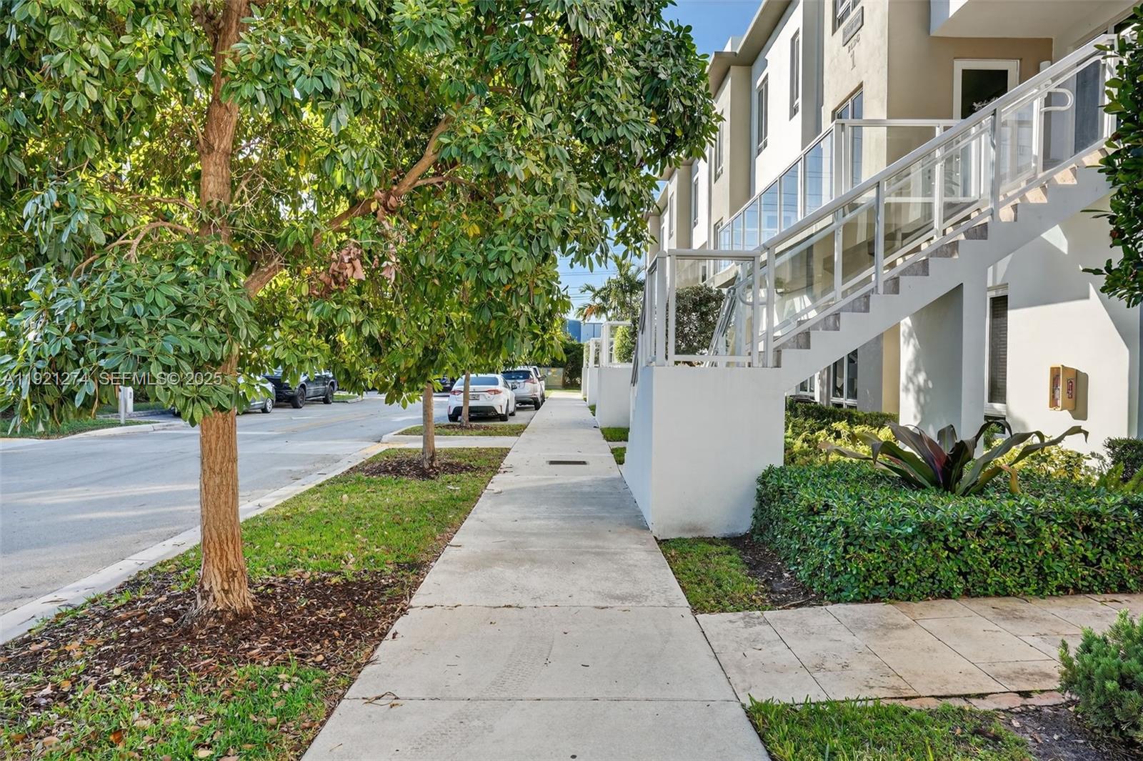 LANDMARK AT DORAL - Residential