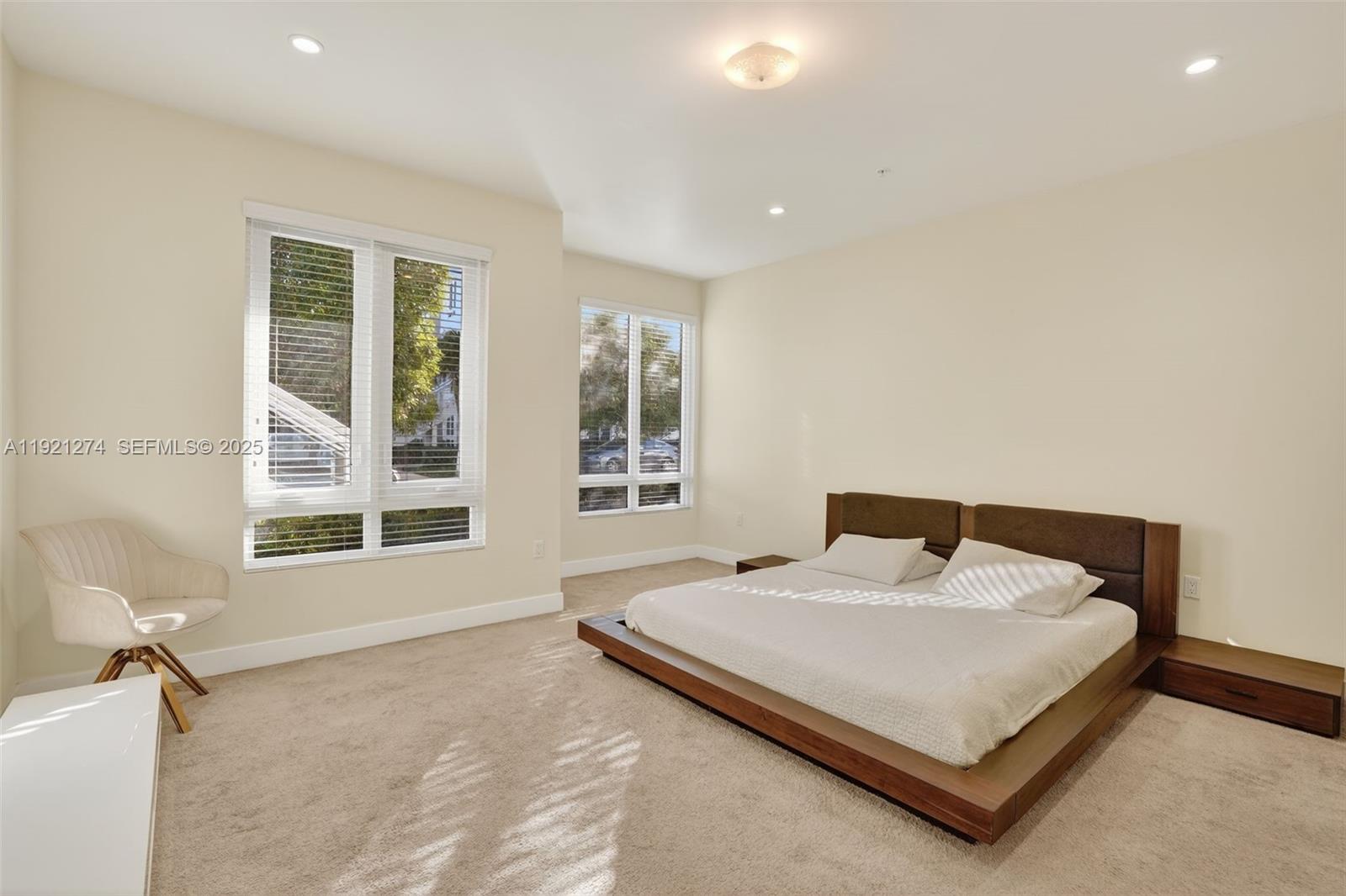 LANDMARK AT DORAL - Residential