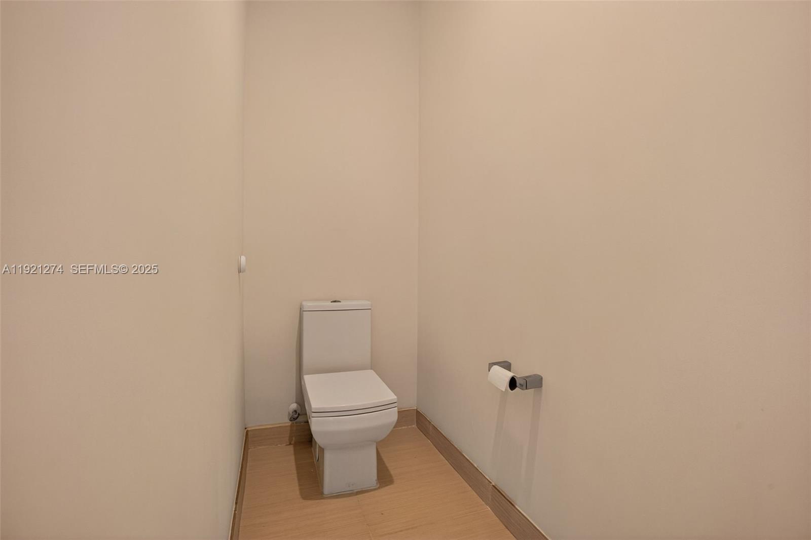 LANDMARK AT DORAL - Residential