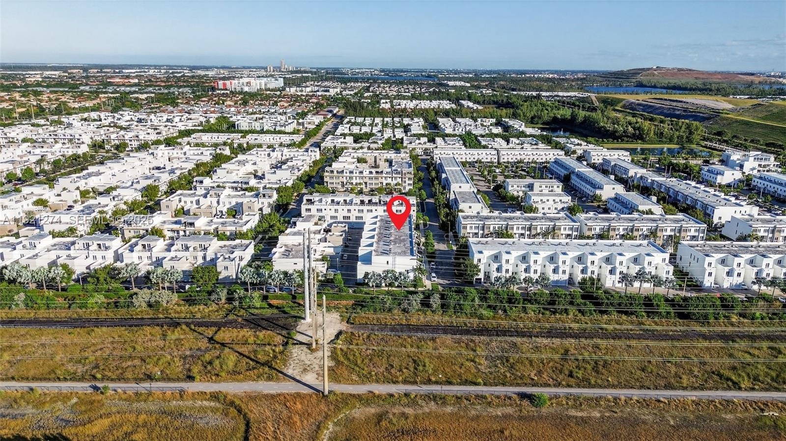 LANDMARK AT DORAL - Residential