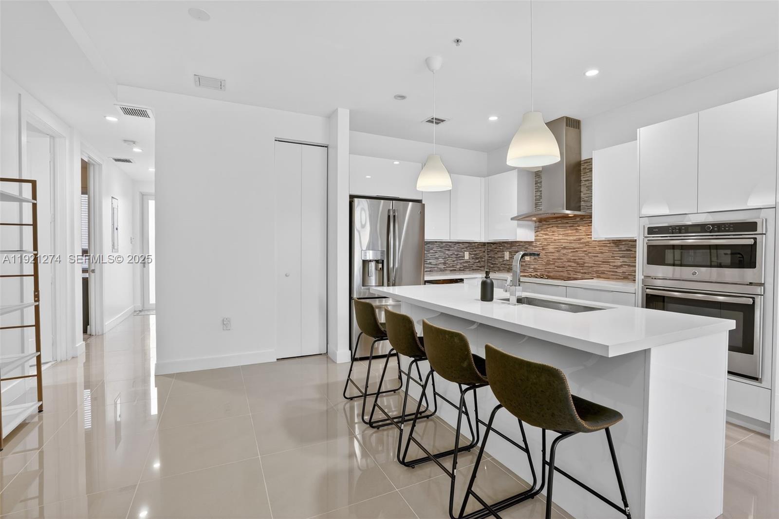 LANDMARK AT DORAL - Residential