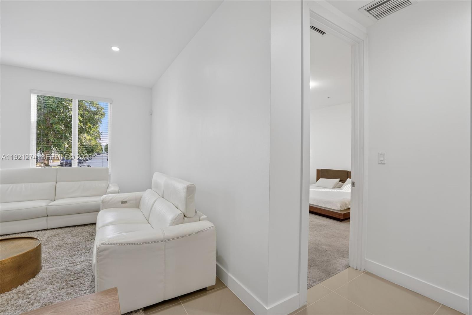 LANDMARK AT DORAL - Residential