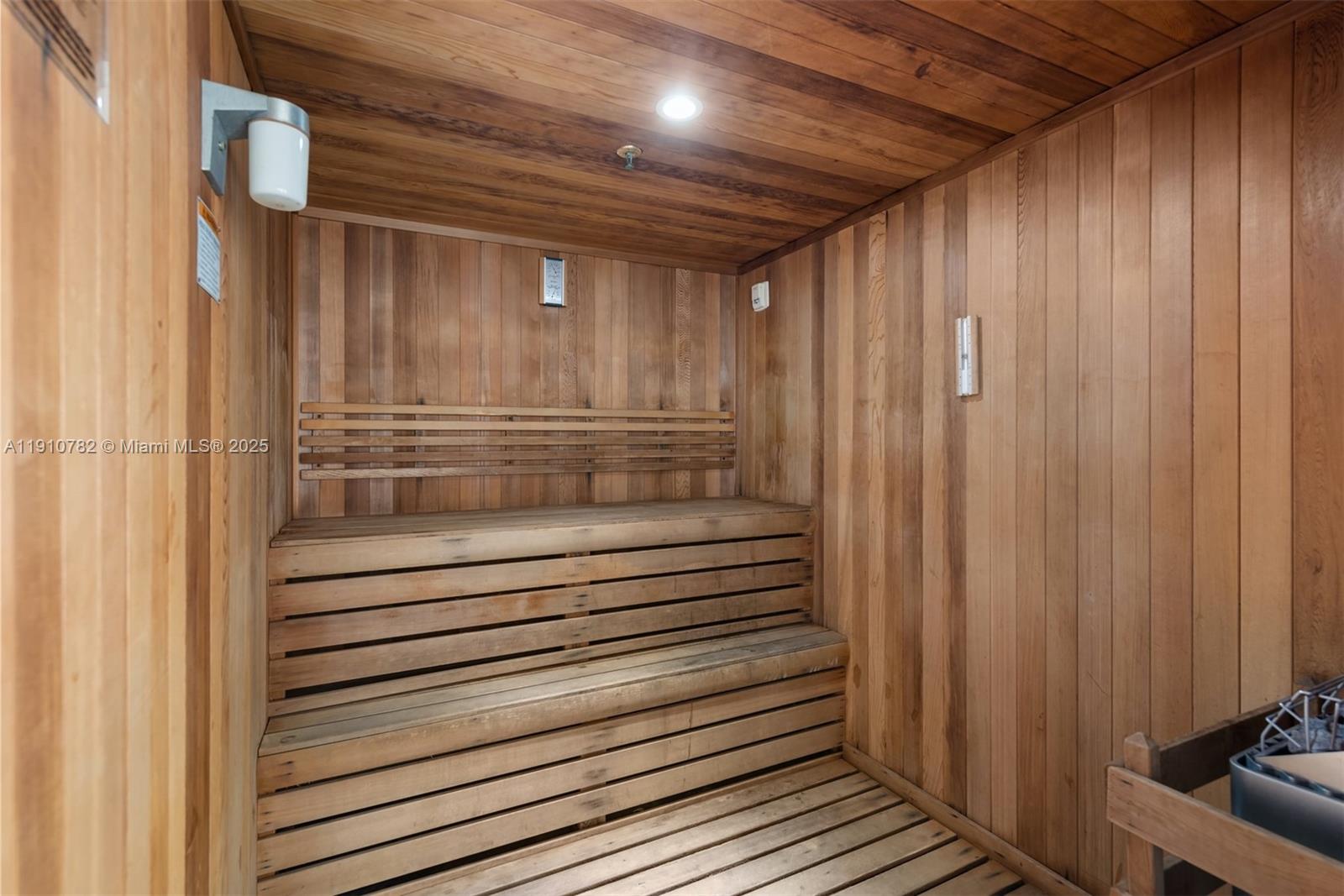 500 BRICKELL WEST CONDO - Residential