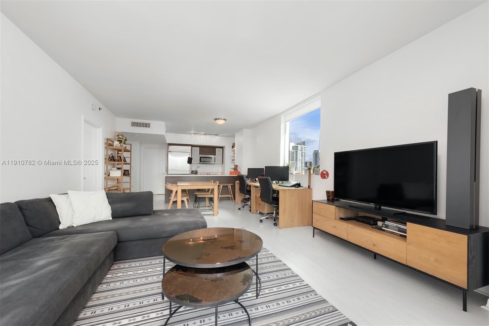 500 BRICKELL WEST CONDO - Residential