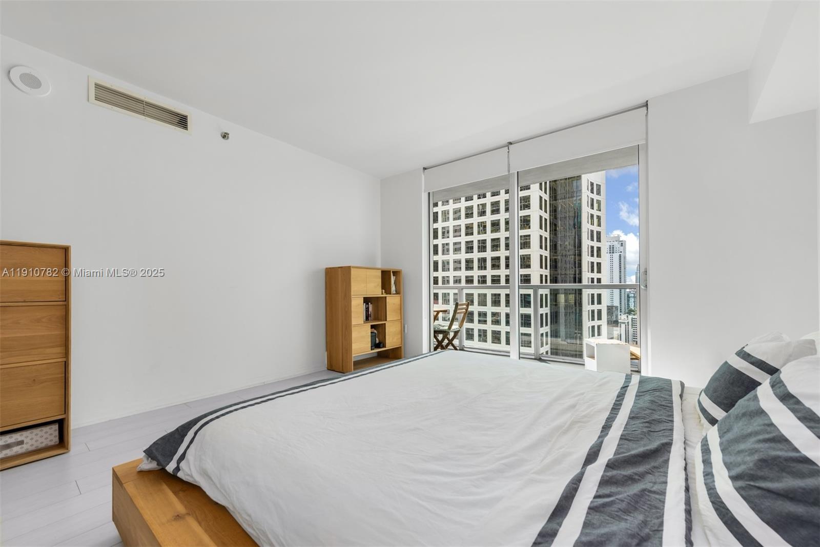 500 BRICKELL WEST CONDO - Residential