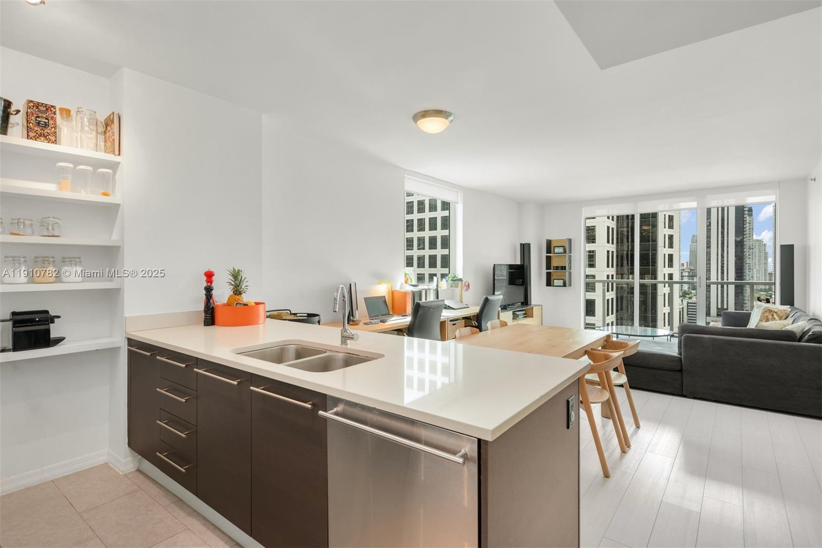 500 BRICKELL WEST CONDO - Residential